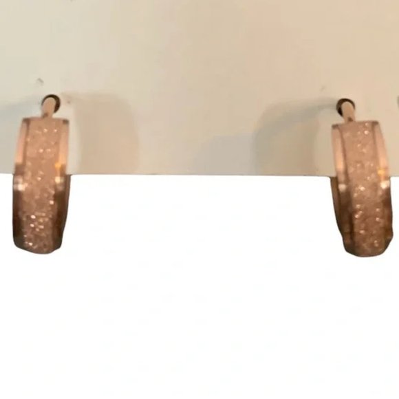 Huggie Style Small Hoop Earrings in Rose Gold - Picture 4 of 5
